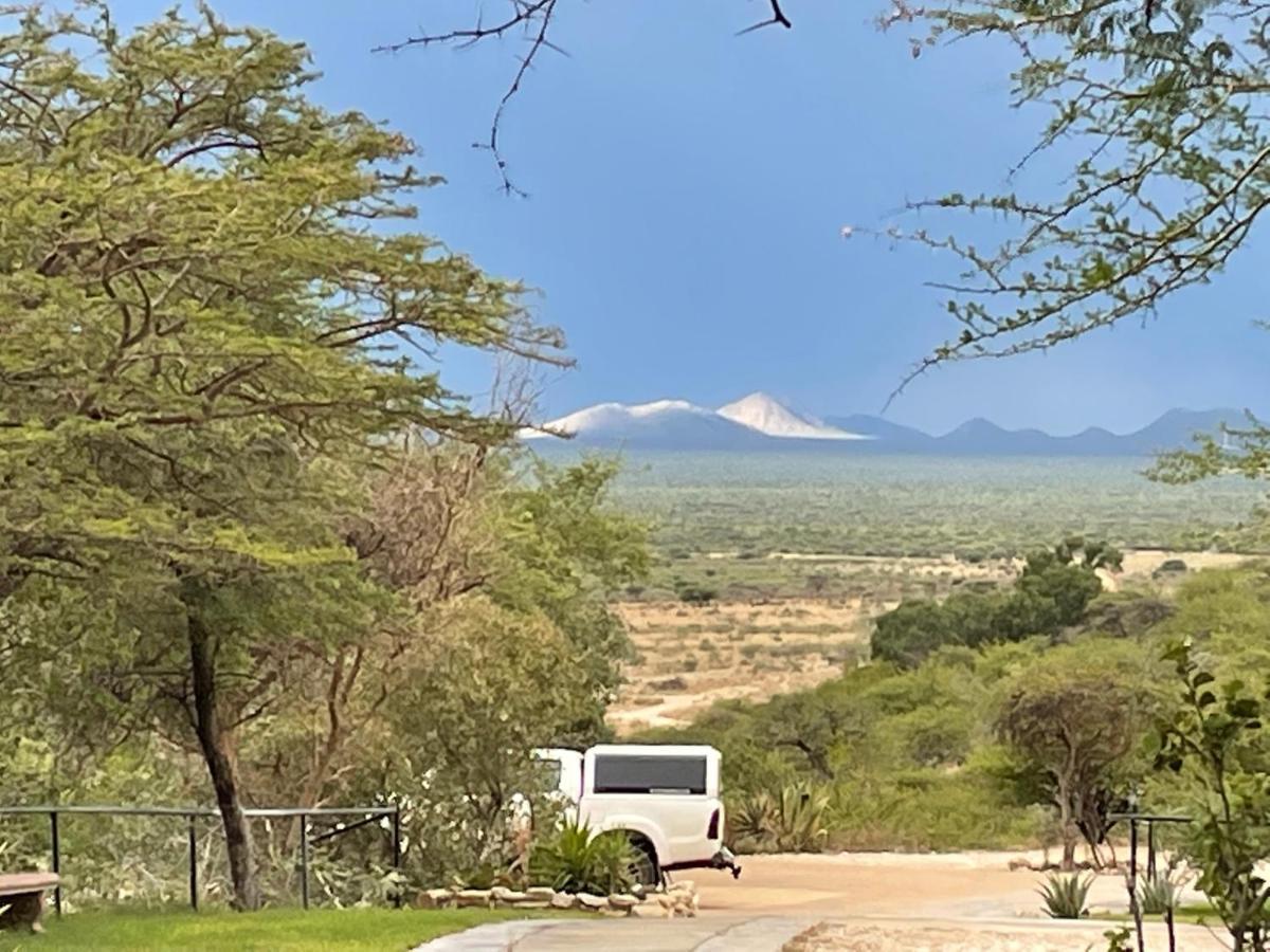 Aloegrove Safari Lodge Otjiwarongo Exterior foto